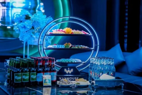 义乌夜场招聘兼职礼仪,保障完备,现结高薪酒水促销,期待你的加